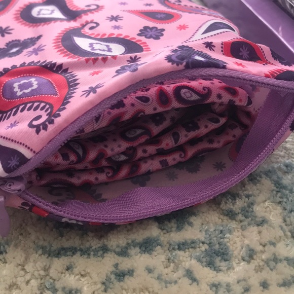 Fresh Face makeup remover towel - Picture 6 of 9